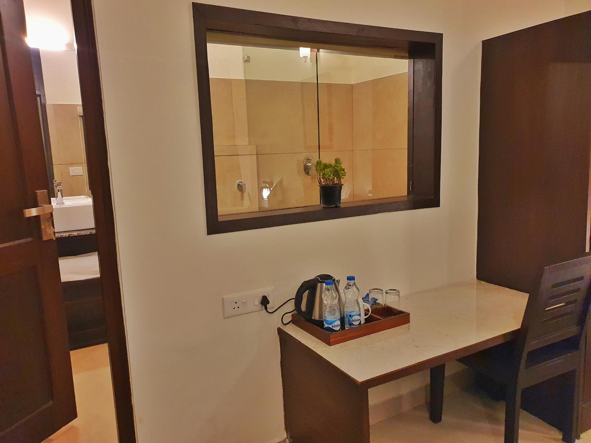 Hotel The Hill 3*