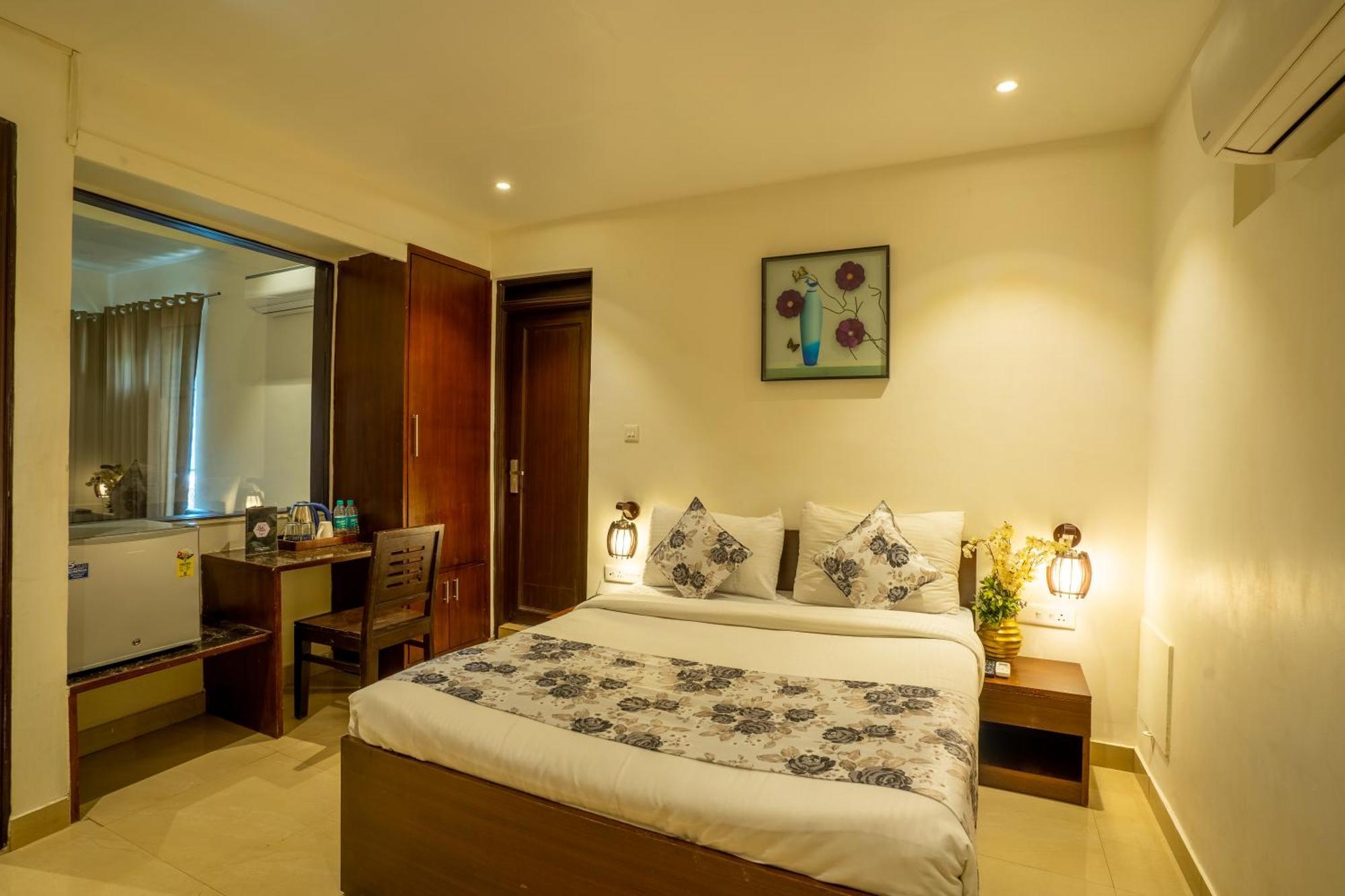 Hotel The Hill 3*