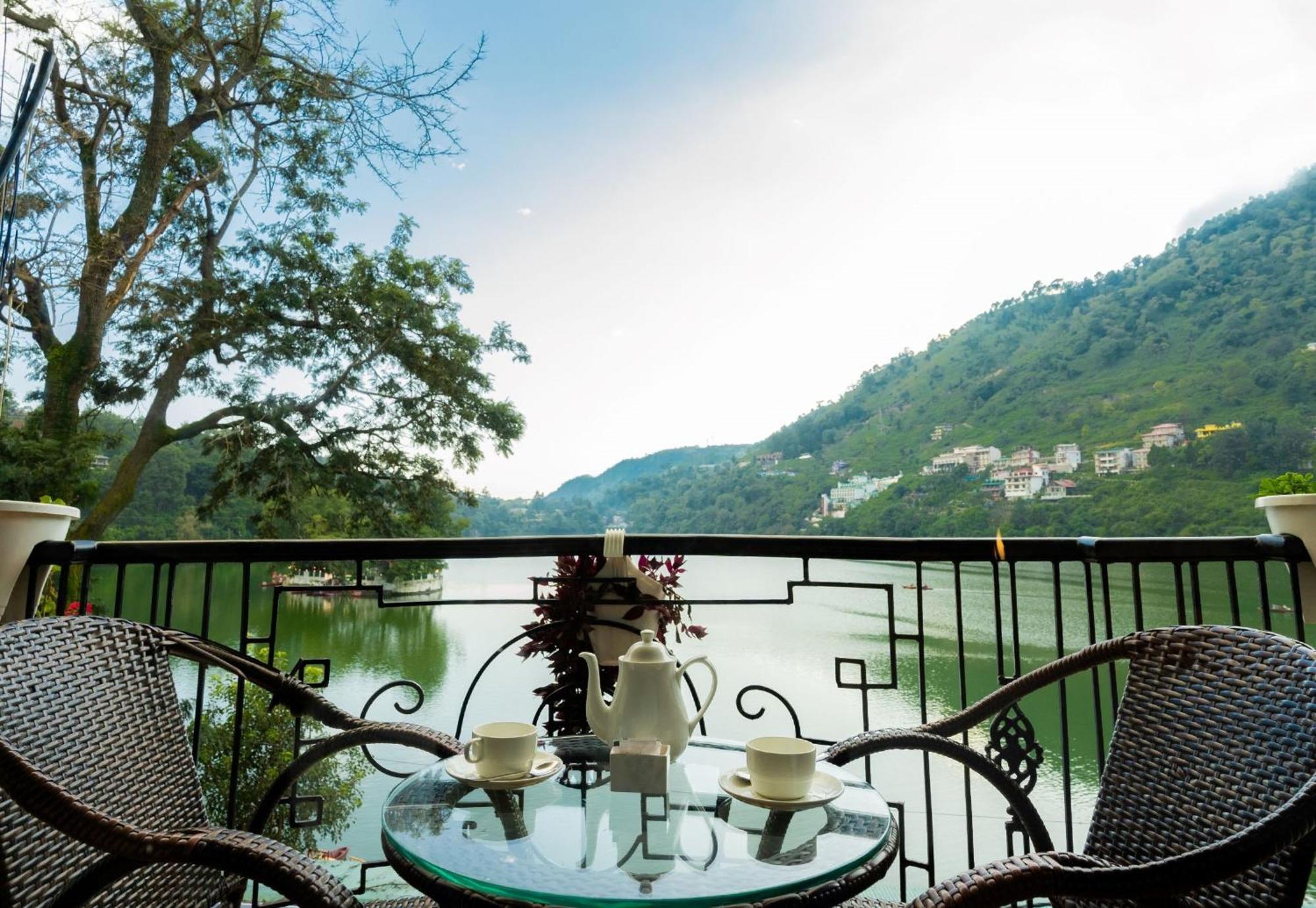 Hotel The Hill 3*